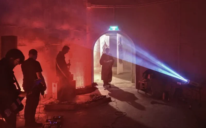 Grd illuminated horizons